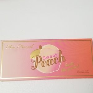 2/$40💜Too Faced Sweet Peach Palette